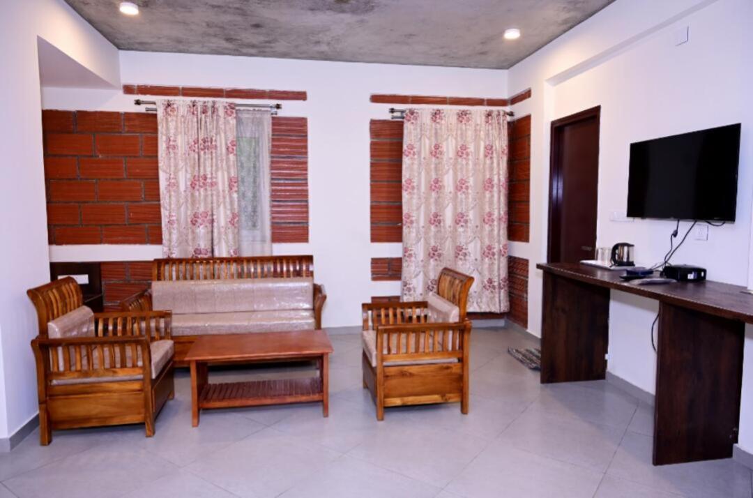 Coorg Vismaya Resort Madikeri Exterior photo